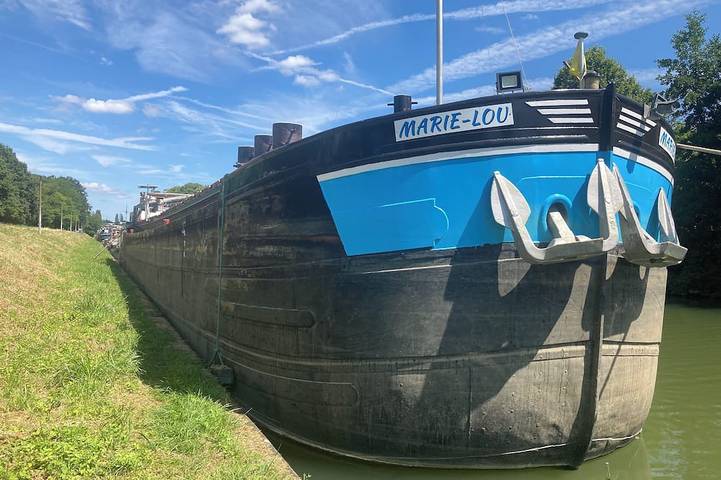 Péniche pour 4 personnes dans