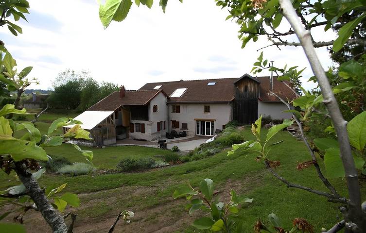 Chambre d’hôte pour 2 personnes, avec jardin dans les Vosges