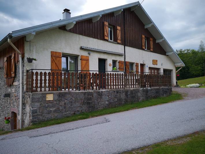 Chambre d’hôte pour 4 personnes, avec jardin, animaux acceptés dans les Vosges