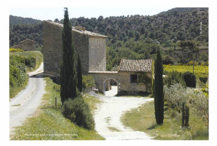 Chambre d’hôte pour 2 personnes, avec jardin dans la Drôme