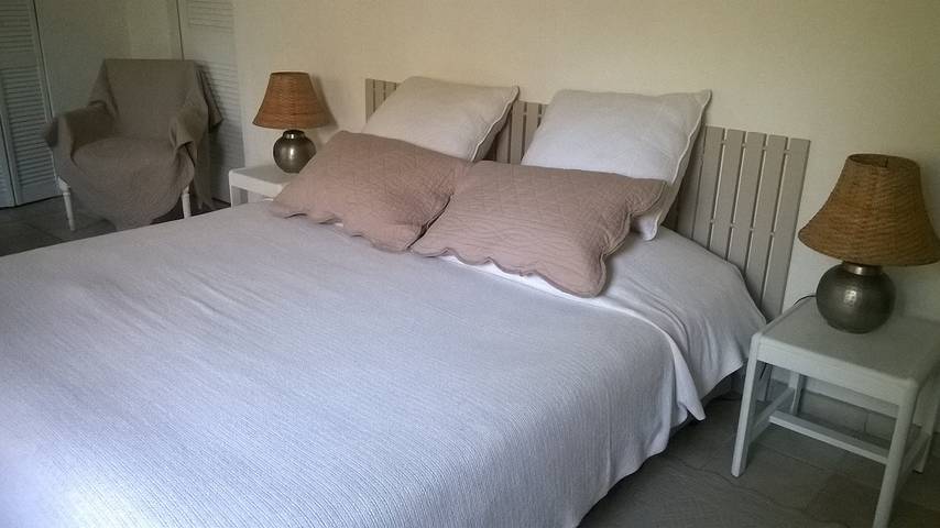 Chambre d’hôte pour 4 personnes, avec jardin dans le Vaucluse - 2