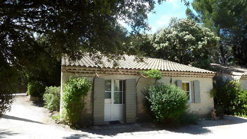 Chambre d’hôte pour 2 personnes, avec jardin et piscine dans le Vaucluse - 4
