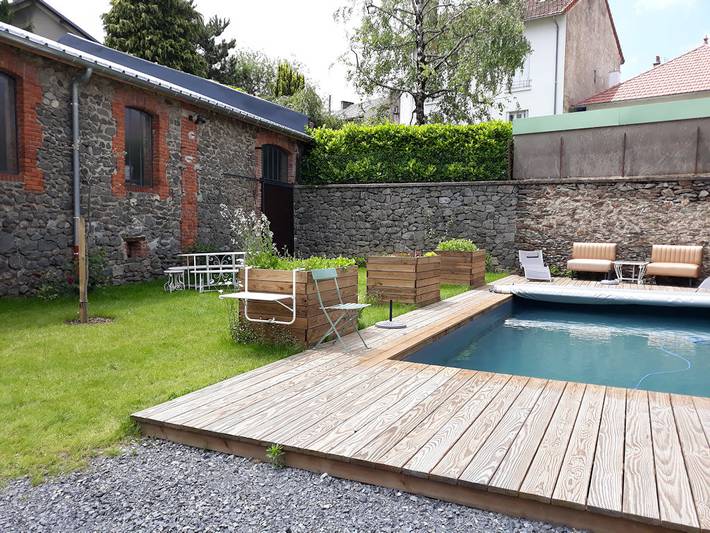 Chambre d’hôte pour 3 personnes, avec piscine dans le Cantal