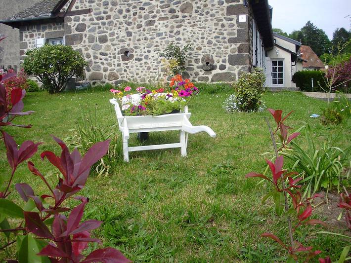 Chambre d’hôte pour 3 personnes, avec jardin dans le Cantal - 4