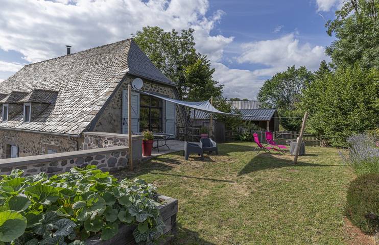 Chambre d’hôte pour 4 personnes, avec jardin dans le Cantal - 3