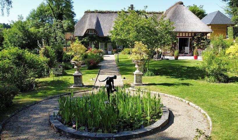 Chambre d’hôte pour 2 personnes, avec jacuzzi et sauna ainsi que piscine et jardin en Normandie - 2