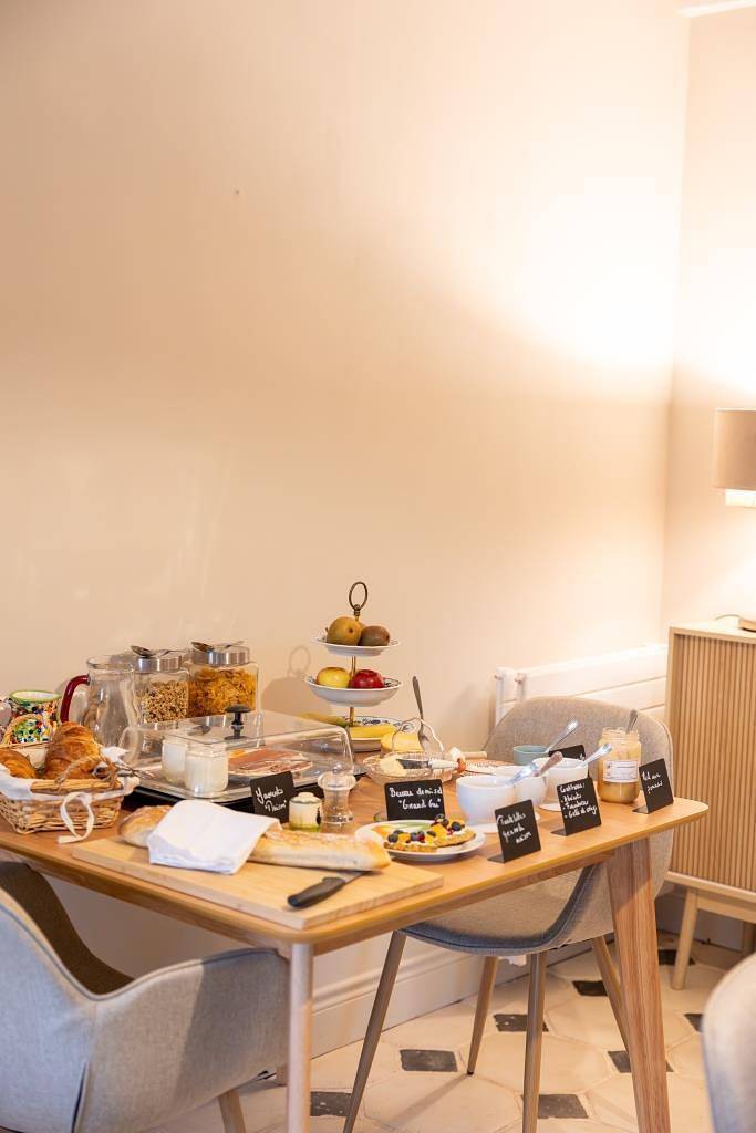 Chambre d’hôte pour 6 personnes, avec jardin et piscine en Normandie - 4