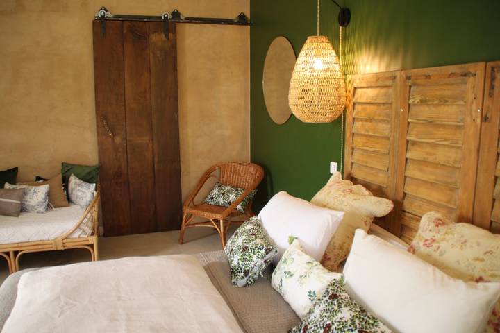 Chambre d’hôte pour 3 personnes, avec jardin ainsi que piscine et jacuzzi en Ardèche - 2