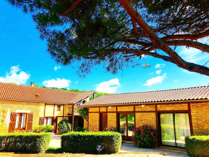 Chambre d’hôte pour 2 personnes, avec piscine et jardin en Dordogne