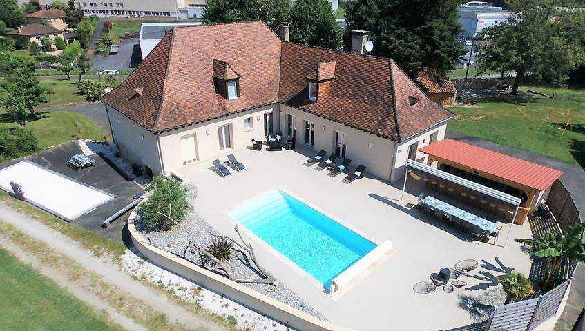 Chambre d’hôte pour 2 personnes, avec piscine ainsi que jacuzzi et jardin en Dordogne - 2