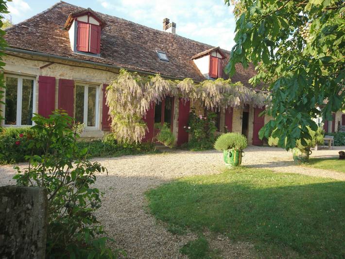 Chambre d’hôte pour 2 personnes, avec jardin et piscine en Dordogne