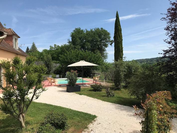 Chambre d’hôte pour 2 personnes, avec jardin et piscine en Dordogne