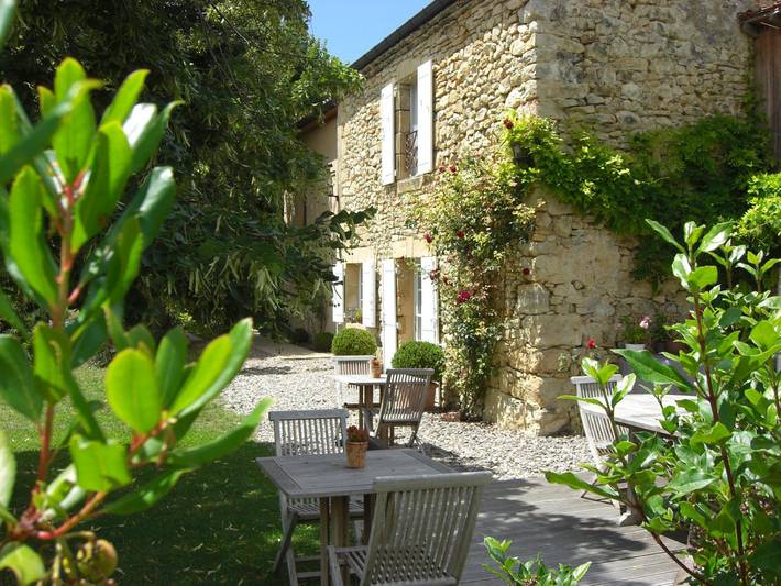 Chambre d’hôte pour 2 personnes, avec piscine et jardin en Dordogne - 2