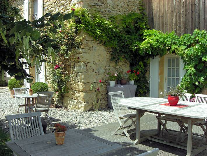 Chambre d’hôte pour 2 personnes, avec piscine et jardin en Dordogne - 4
