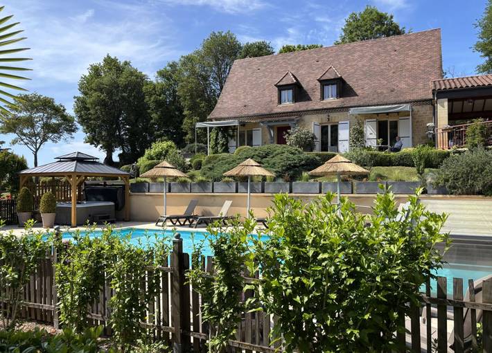 Chambre d’hôte pour 2 personnes, avec piscine ainsi que jacuzzi et jardin en Dordogne - 2