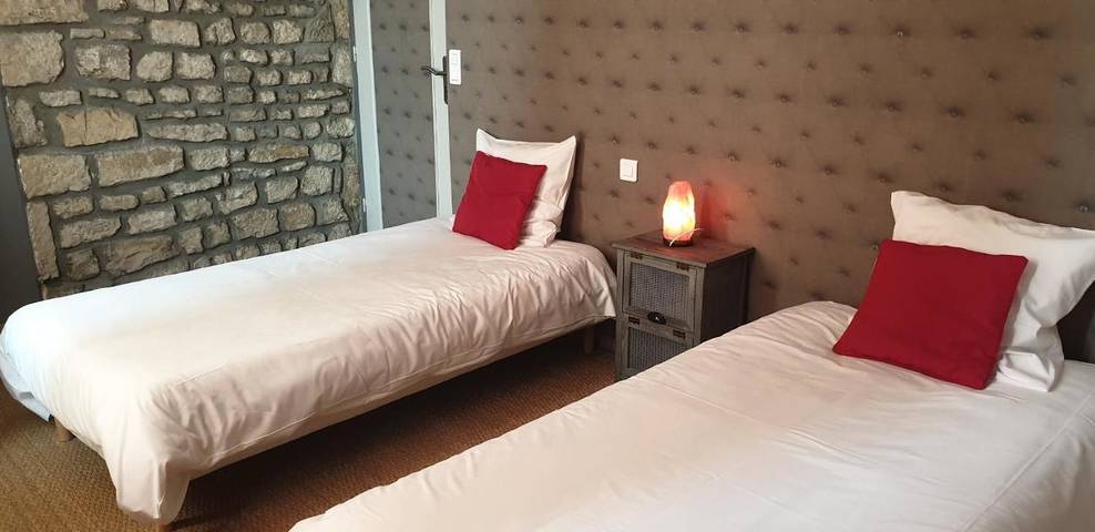 Chambre d’hôte pour 2 personnes, avec jardin dans le Jura - 3