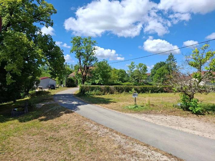 Maison d’hôte pour 2 personnes, avec vue ainsi que piscine et terrasse, animaux acceptés dans le Jura - 2