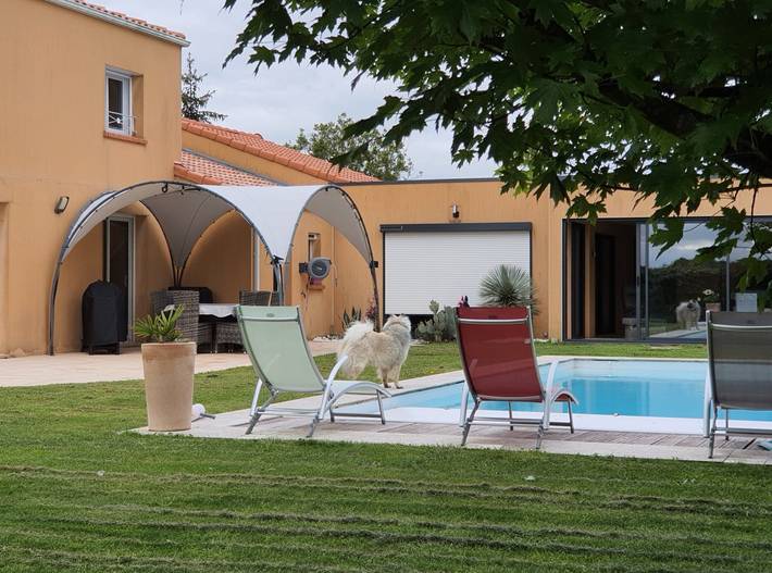 Chambre d’hôte pour 2 personnes, avec piscine et jardin en Vendée