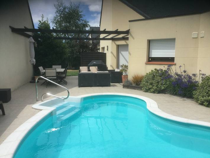 Chambre d’hôte pour 2 personnes, avec jardin et piscine dans le Morbihan