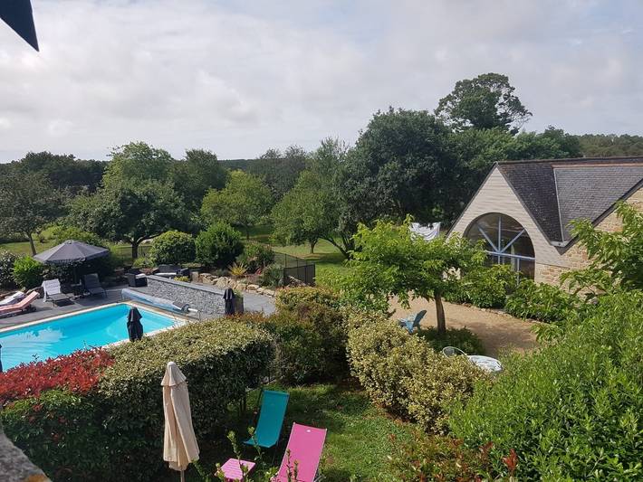 Chambre d’hôte pour 2 personnes, avec piscine et jardin dans le Morbihan