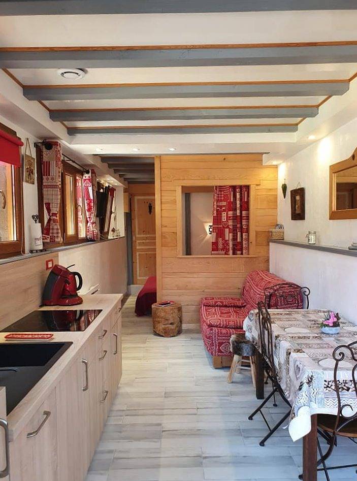 Gîte pour 2 personnes, avec jardin et terrasse dans 