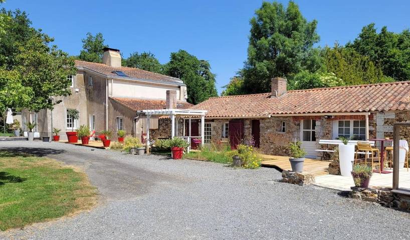 Maison d’hôte pour 2 personnes, avec sauna et jacuzzi ainsi que piscine et jardin en Loire-Atlantique