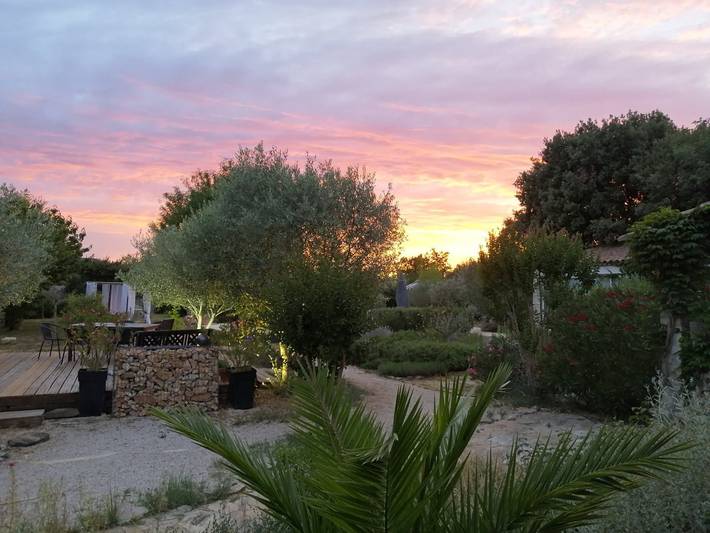 Chambre d’hôte pour 2 personnes, avec piscine et jardin ainsi que jacuzzi et sauna en Ardèche