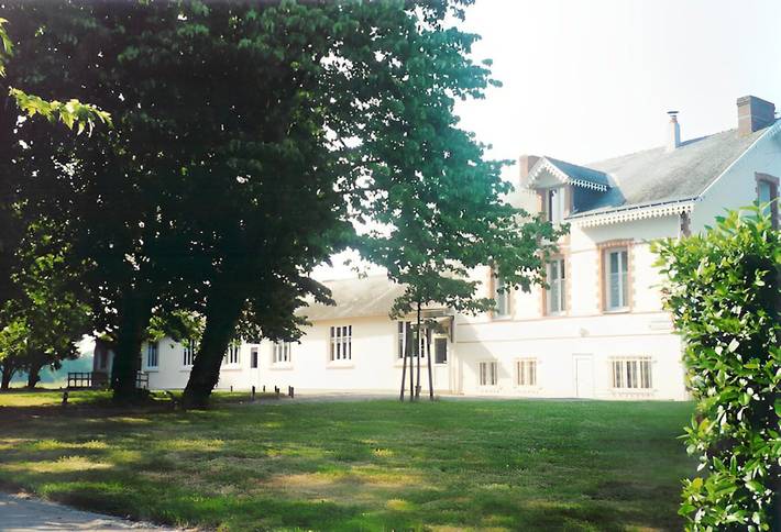 Gîte pour 48 personnes, avec jardin, animaux acceptés dans