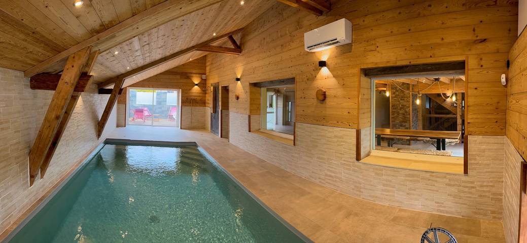 Gîte pour 15 personnes, avec jardin et terrasse dans