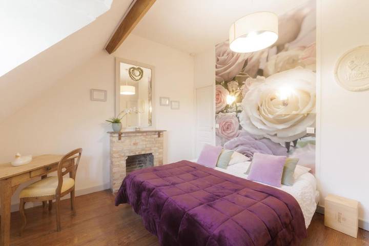 Maison d’hôte pour 6 personnes, avec piscine et jardin ainsi que terrasse et vue dans Seine-et-Marne