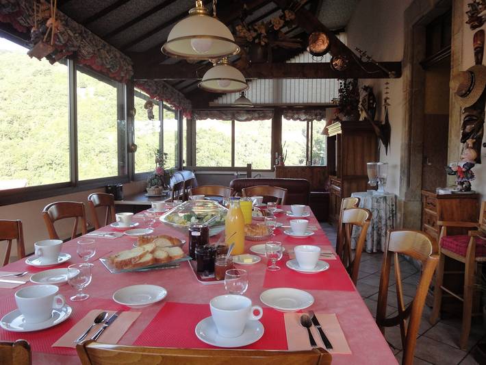 Chambre d’hôte pour 2 personnes, avec jardin et piscine dans l' Aveyron - 4
