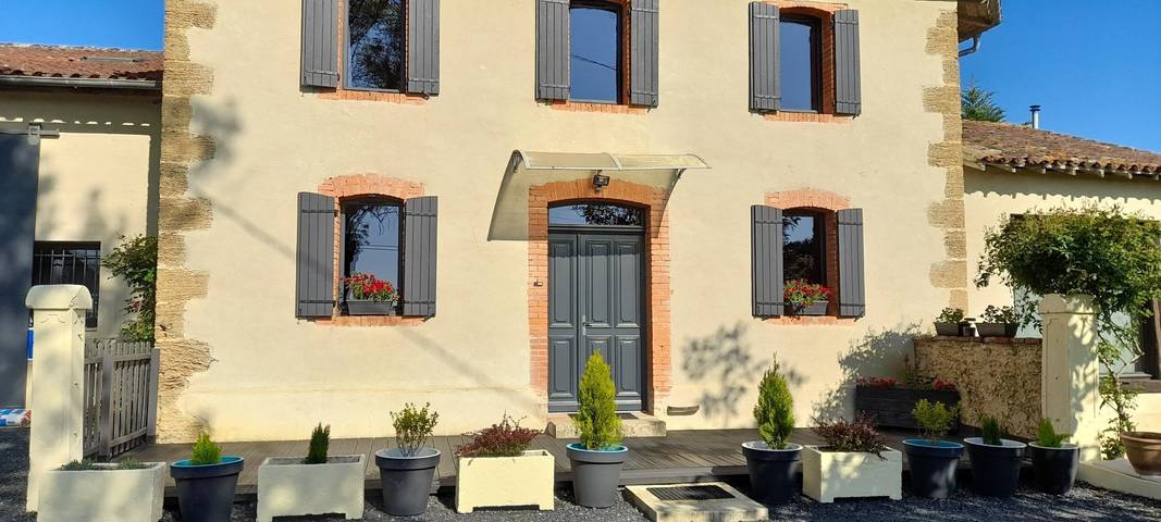 Chambre d’hôte pour 3 personnes, avec jardin et piscine dans le Gers - 2