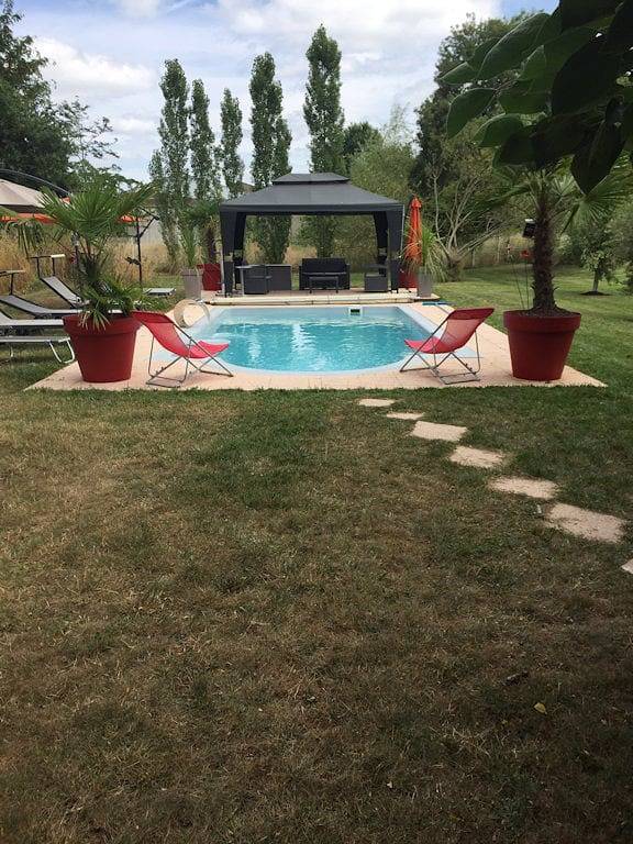 Chambre d’hôte pour 2 personnes, avec piscine et jardin dans le Gers - 2