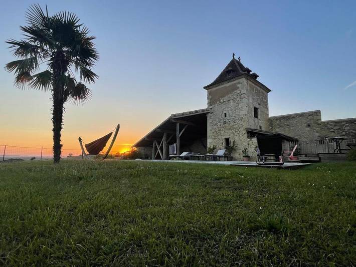 Chambre d’hôte pour 2 personnes, avec piscine ainsi que vue et jardin dans le Gers - 2
