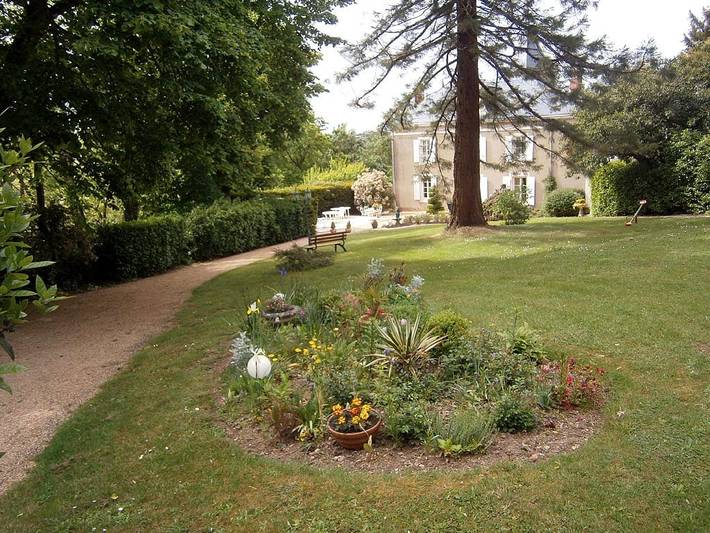 Chambre d’hôte pour 2 personnes, avec piscine ainsi que jardin et jacuzzi en Vendée - 3