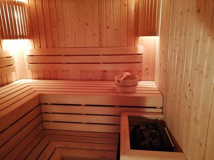 Chambre d’hôte pour 3 personnes, avec piscine et jardin ainsi que jacuzzi et sauna, animaux acceptés dans le Calvados - 4