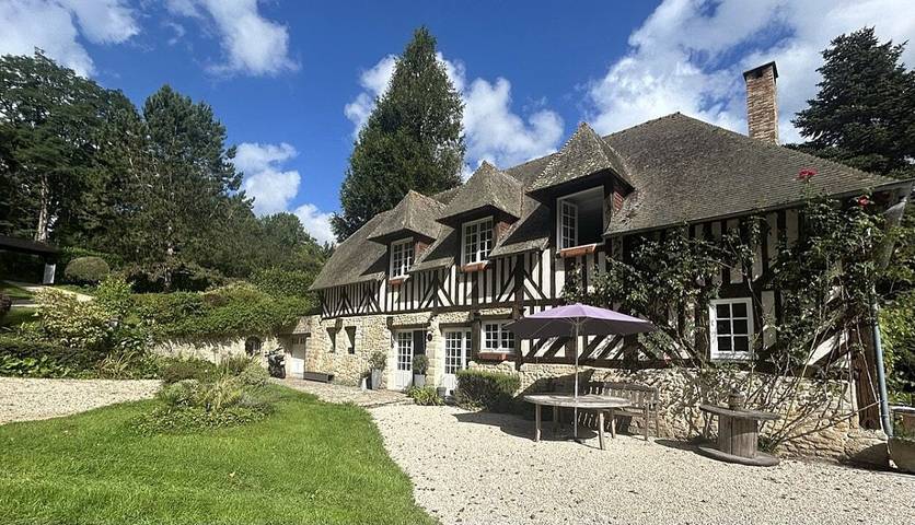 Chambre d’hôte pour 2 personnes, avec jardin et piscine dans le Calvados - 2
