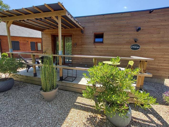 Chambre d’hôte pour 2 personnes, avec vue ainsi que jardin et piscine dans le Calvados