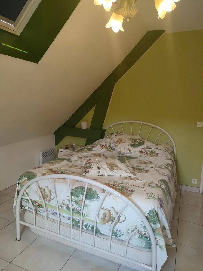 Chambre d’hôte pour 2 personnes, avec terrasse et vue ainsi que piscine et jardin dans le Calvados - 3