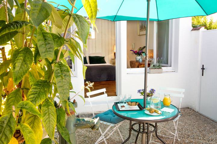 Chambre d’hôte pour 2 personnes, avec jardin à La Rochelle