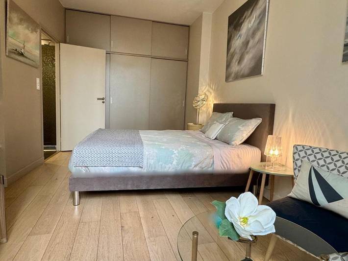 Chambre d’hôte pour 2 personnes, avec terrasse à La Rochelle