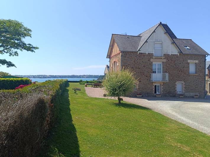 Chambre d’hôte pour 2 personnes, avec jardin à Saint-Malo