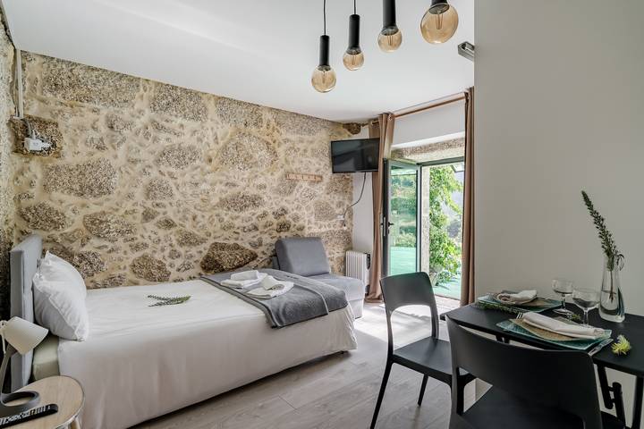 Villa pour 2 personnes, avec jardin dans 