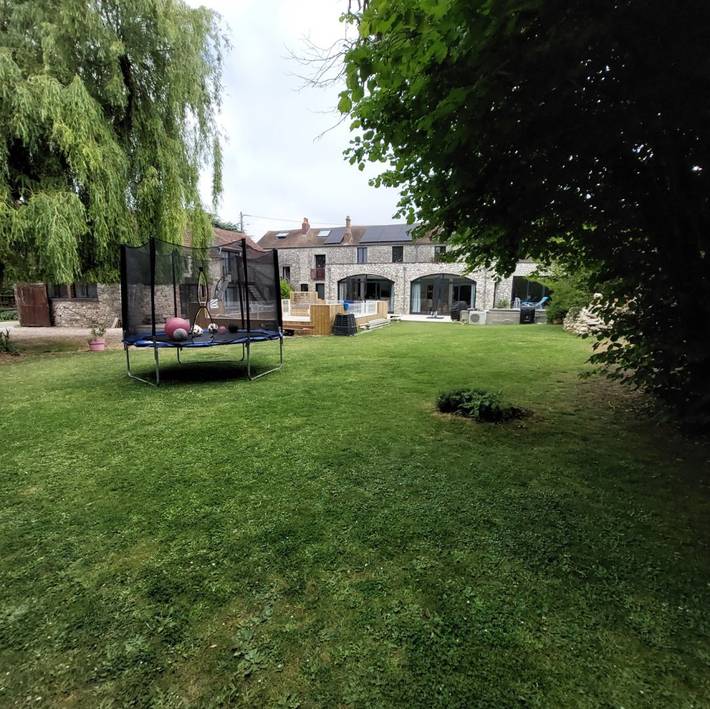 Chambre d’hôte pour 4 personnes, avec jardin dans