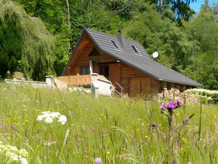 Chalet pour 2 personnes, avec jardin ainsi que vue sur le lac et terrasse dans