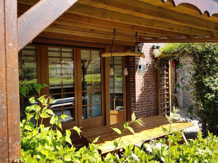 Chambre d’hôte pour 2 personnes, avec jacuzzi ainsi que jardin et piscine dans le Calvados