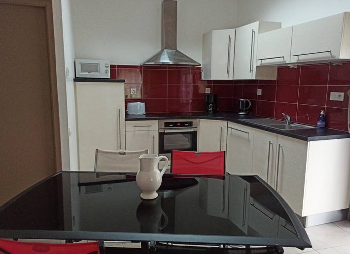 Gîte pour 5 personnes, avec terrasse dans 