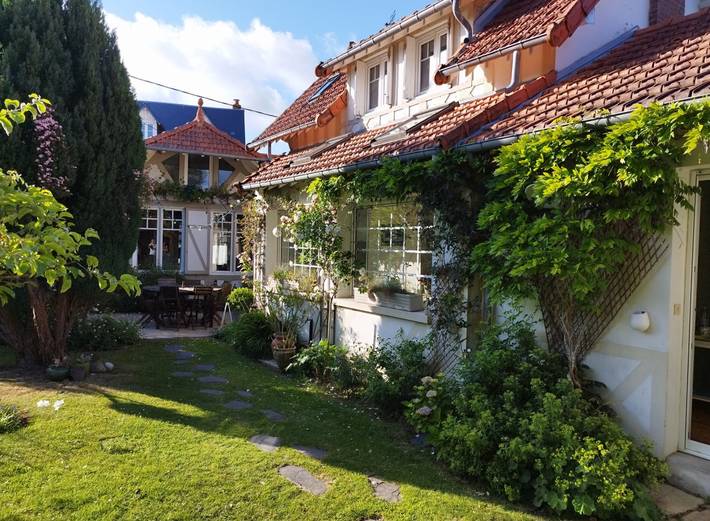 Chambre d’hôte pour 2 personnes, avec jardin en Normandie