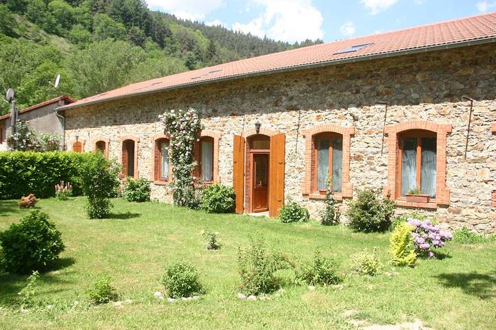 Chambre d’hôte pour 2 personnes, avec jardin dans