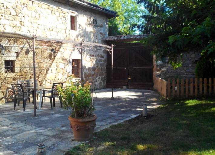 Chambre d’hôte pour 2 personnes, avec jardin et piscine, animaux acceptés en Ardèche - 3